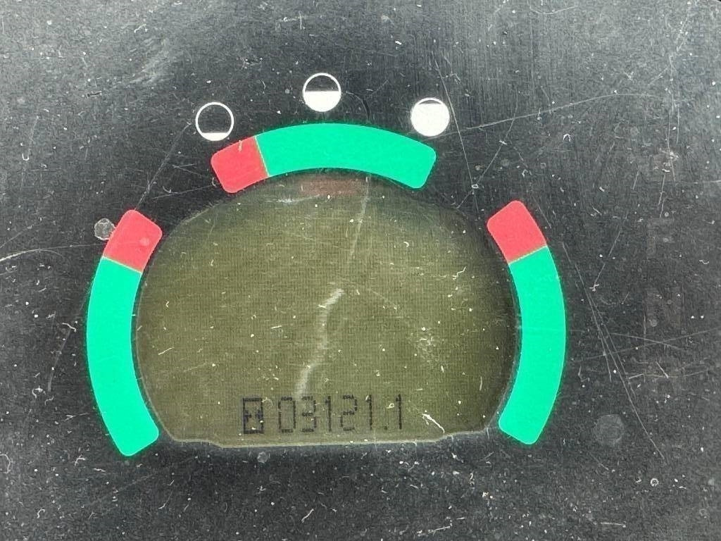 CAT 906 H 2 - Riteņu iekrāvējs: foto 5 CAT 906 H 2 - Riteņu iekrāvējs: foto 5