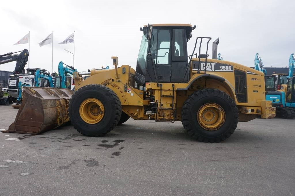 CAT 950 H - Riteņu iekrāvējs: foto 1 CAT 950 H - Riteņu iekrāvējs: foto 1