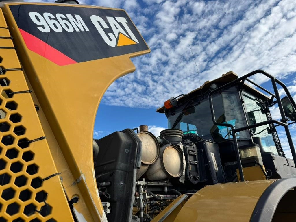 CAT 966M - Riteņu iekrāvējs: foto 3 CAT 966M - Riteņu iekrāvējs: foto 3
