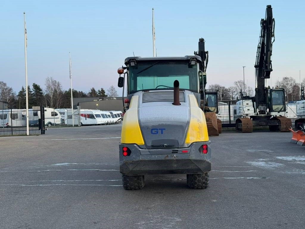 Dynapack CA1500D - Vibrorullis: foto 4 Dynapack CA1500D - Vibrorullis: foto 4