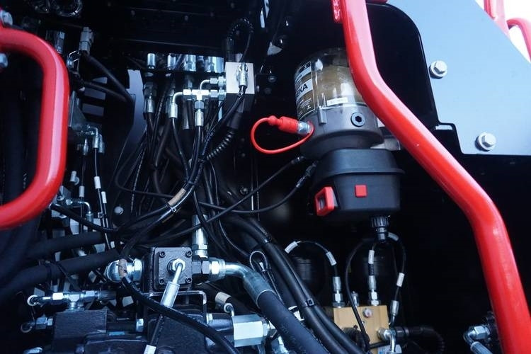 Riteņu ekskavators Hidromek HMK 150WR-5 *Uthyres*: foto 12