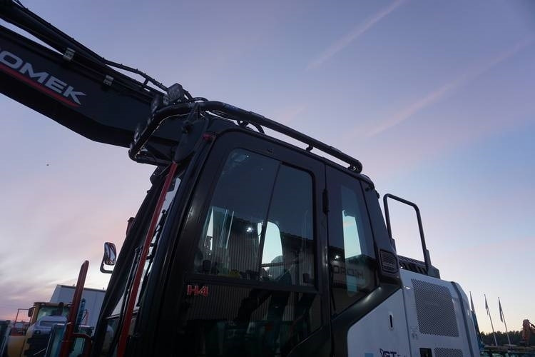 Riteņu ekskavators Hidromek HMK 150WR-5 *Uthyres*: foto 10