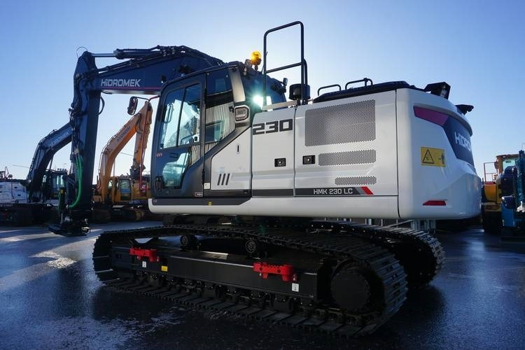 Hidromek HMK 230 LC-5 - Kāpurķēžu ekskavators: foto 3 Hidromek HMK 230 LC-5 - Kāpurķēžu ekskavators: foto 3