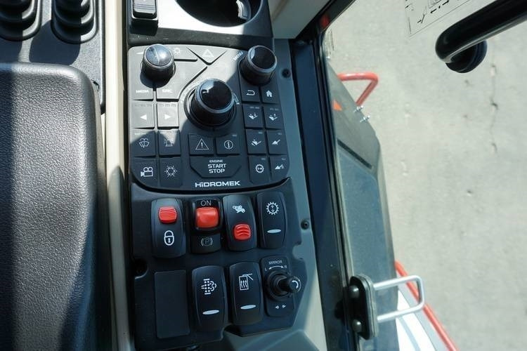 Hidromek HMK 635 WL-5 - Riteņu iekrāvējs: foto 5 Hidromek HMK 635 WL-5 - Riteņu iekrāvējs: foto 5