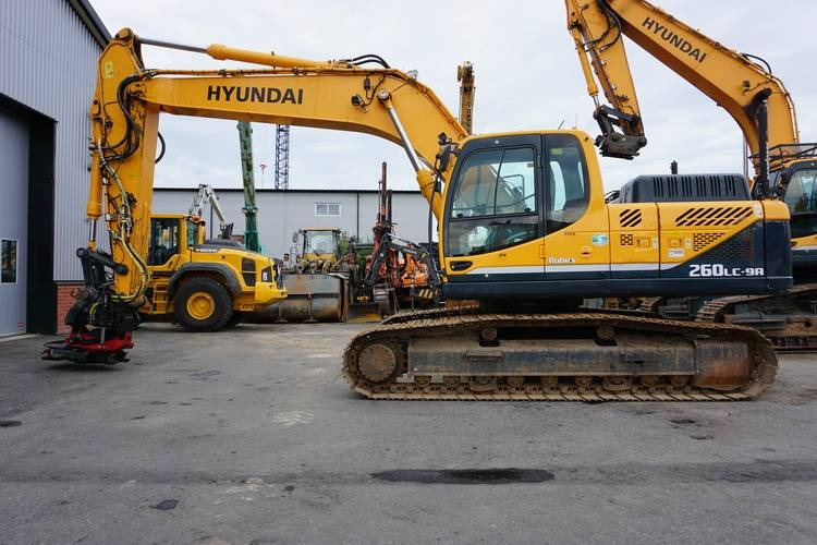 Hyundai R260LC-9A - Kāpurķēžu ekskavators: foto 1 Hyundai R260LC-9A - Kāpurķēžu ekskavators: foto 1
