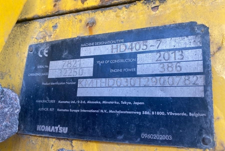 Komatsu HD405-7 - Karjeru pašizgāzējs: foto 3 Komatsu HD405-7 - Karjeru pašizgāzējs: foto 3