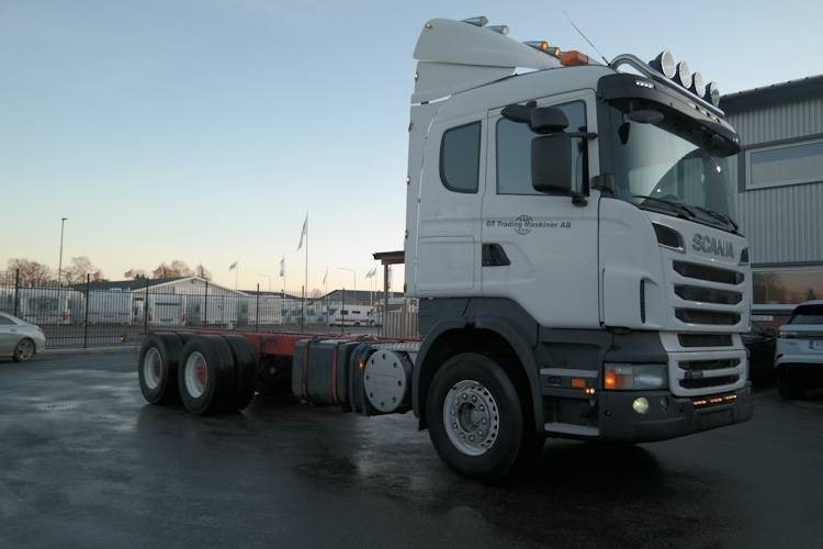 Scania R620 - Šasija kravas automašīna: foto 1 Scania R620 - Šasija kravas automašīna: foto 1
