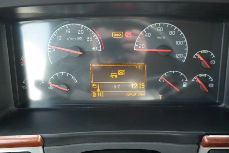 Volvo FH13 480  līzingu Volvo FH13 480: foto 12