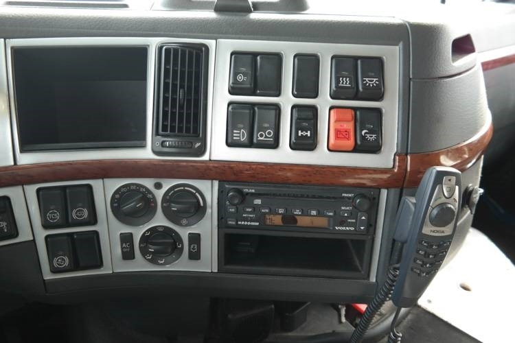 Volvo FH13 480  līzingu Volvo FH13 480: foto 13