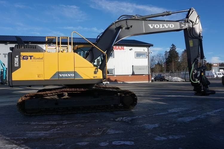Kāpurķēžu ekskavators Volvo EC 250 D N L: foto 1
