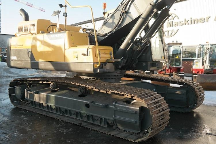 Volvo EC 380 D L - Kāpurķēžu ekskavators: foto 3 Volvo EC 380 D L - Kāpurķēžu ekskavators: foto 3