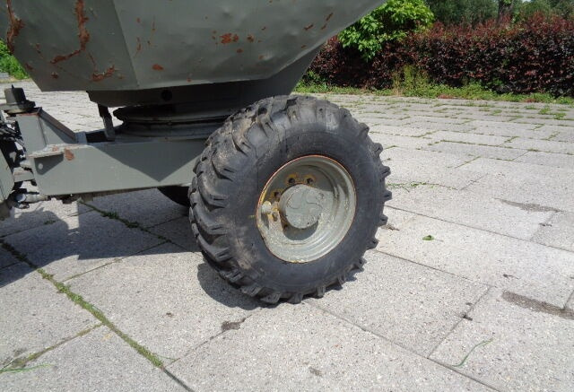 Ausa D600 - Mini pašizgāzējs: foto 4 Ausa D600 - Mini pašizgāzējs: foto 4