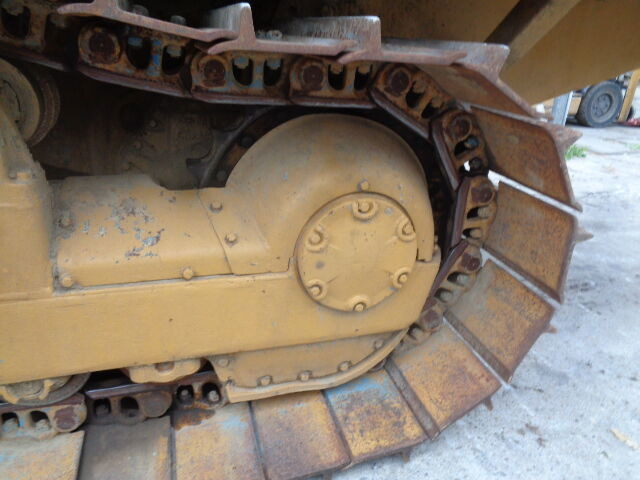 Caterpillar D6C - Traktors: foto 5 Caterpillar D6C - Traktors: foto 5