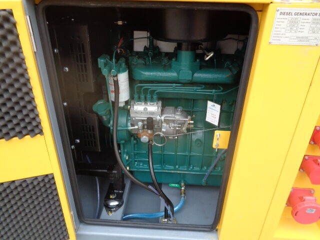 Diversen W50 KawaKenki W50 - Elektroģenerators: foto 3 Diversen W50 KawaKenki W50 - Elektroģenerators: foto 3