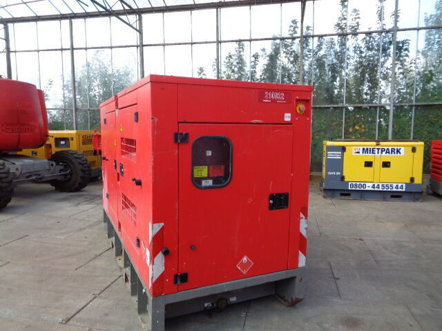 Doosan G100 - Elektroģenerators: foto 3 Doosan G100 - Elektroģenerators: foto 3