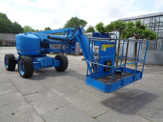 Genie Z45/25 - Izlices pacēlājs: foto 3 Genie Z45/25 - Izlices pacēlājs: foto 3