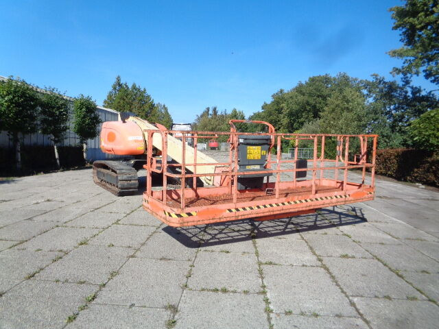 JLG 600SC - Teleskopiskais pacēlājs: foto 1 JLG 600SC - Teleskopiskais pacēlājs: foto 1