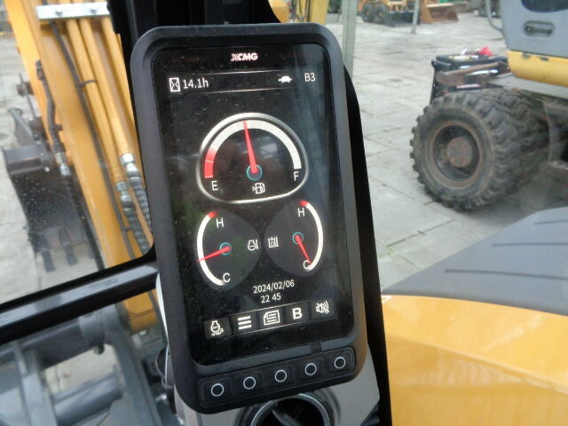 Kubota XE55GA - Mini-ekskavators: foto 3 Kubota XE55GA - Mini-ekskavators: foto 3