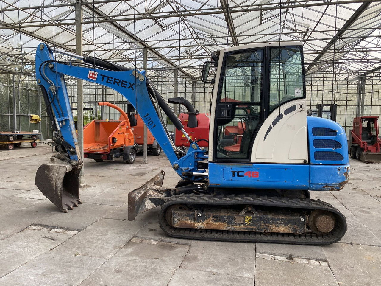 Mini-ekskavators Terex TC48: foto 1