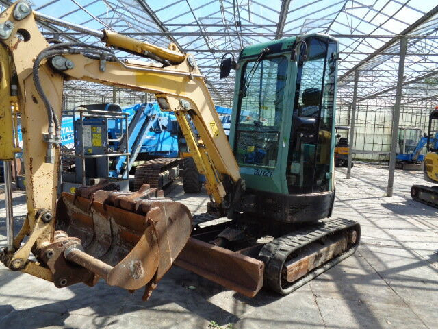 Yanmar VIO25-4 - Mini-ekskavators: foto 1 Yanmar VIO25-4 - Mini-ekskavators: foto 1
