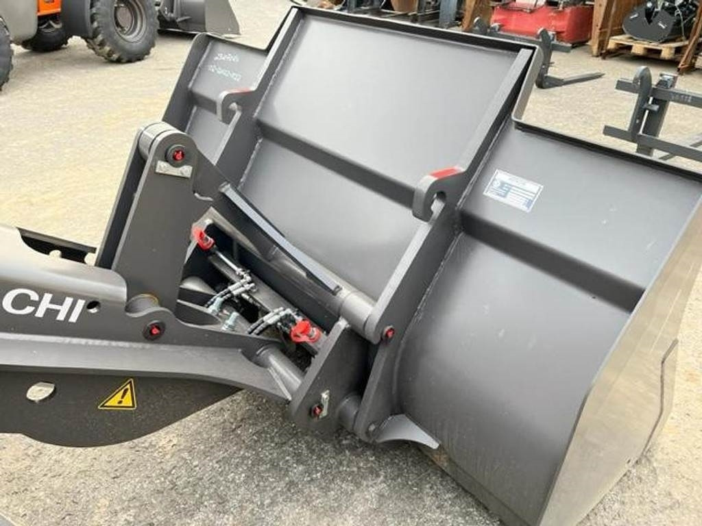 Hitachi ZW95-6C - Riteņu iekrāvējs: foto 4 Hitachi ZW95-6C - Riteņu iekrāvējs: foto 4