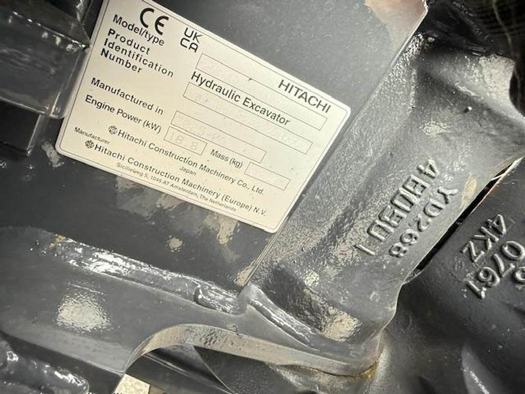 Hitachi ZX 38 U-6 MTC (P-Line) - Mini-ekskavators: foto 5 Hitachi ZX 38 U-6 MTC (P-Line) - Mini-ekskavators: foto 5