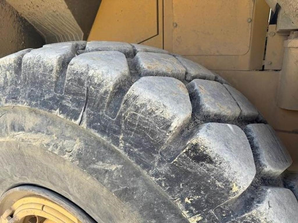 Komatsu WA 470-3H - Riteņu iekrāvējs: foto 3 Komatsu WA 470-3H - Riteņu iekrāvējs: foto 3