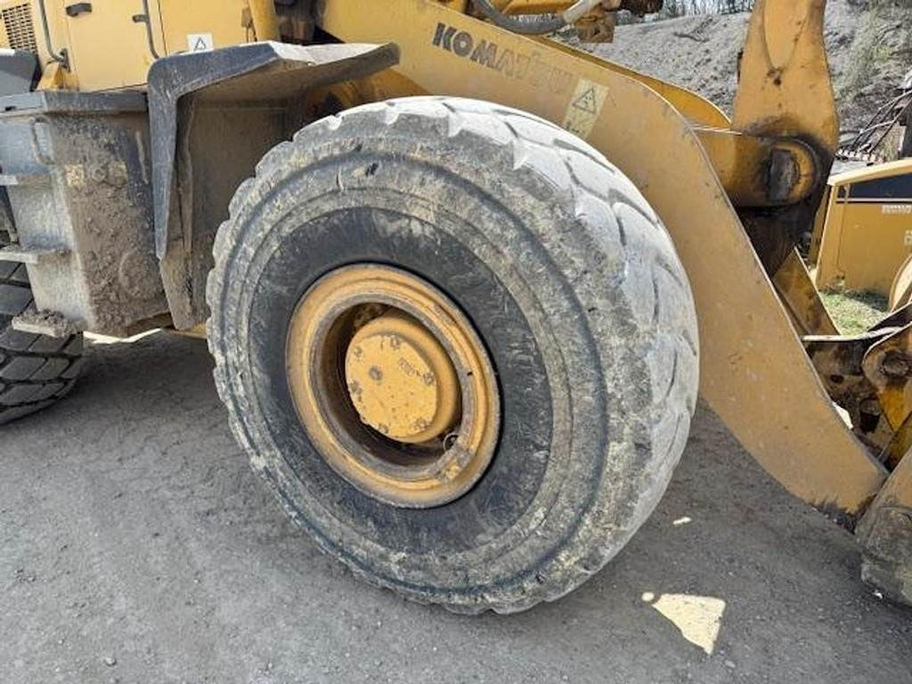 Komatsu WA 470-3H - Riteņu iekrāvējs: foto 2 Komatsu WA 470-3H - Riteņu iekrāvējs: foto 2