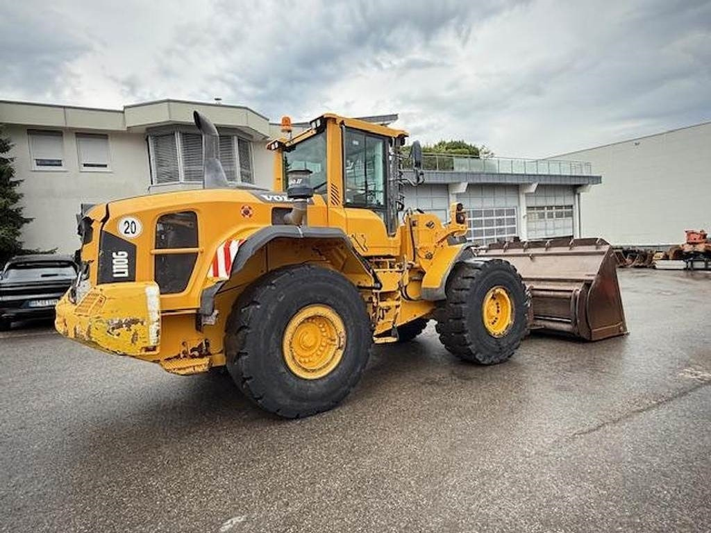 Volvo L110G - Riteņu iekrāvējs: foto 2 Volvo L110G - Riteņu iekrāvējs: foto 2