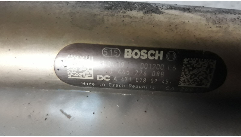 Bosch MB Actros MP4 - Degvielas filtrs - Kravas automašīna: foto 4 Bosch MB Actros MP4 - Degvielas filtrs - Kravas automašīna: foto 4