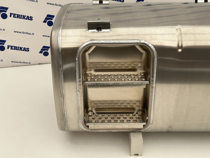 DAF New aluminum fuel tank 765L - Degvielas tvertne - Kravas automašīna: foto 4 DAF New aluminum fuel tank 765L - Degvielas tvertne - Kravas automašīna: foto 4