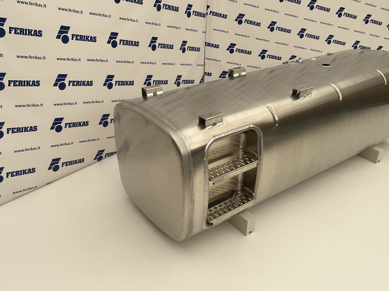 DAF New aluminum fuel tank 765L - Degvielas tvertne - Kravas automašīna: foto 2 DAF New aluminum fuel tank 765L - Degvielas tvertne - Kravas automašīna: foto 2
