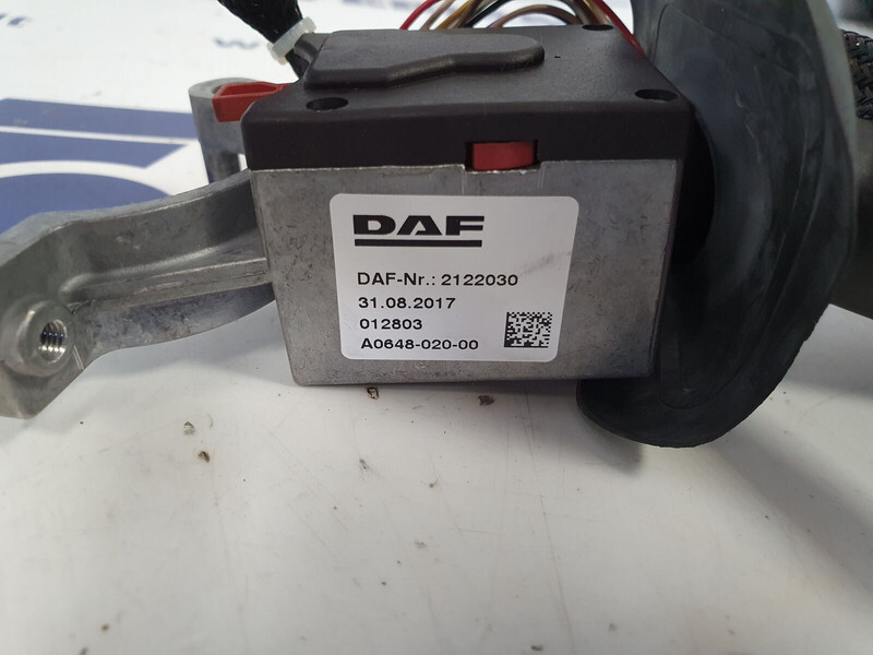 DAF XF106 - Relejs - Kravas automašīna: foto 3 DAF XF106 - Relejs - Kravas automašīna: foto 3
