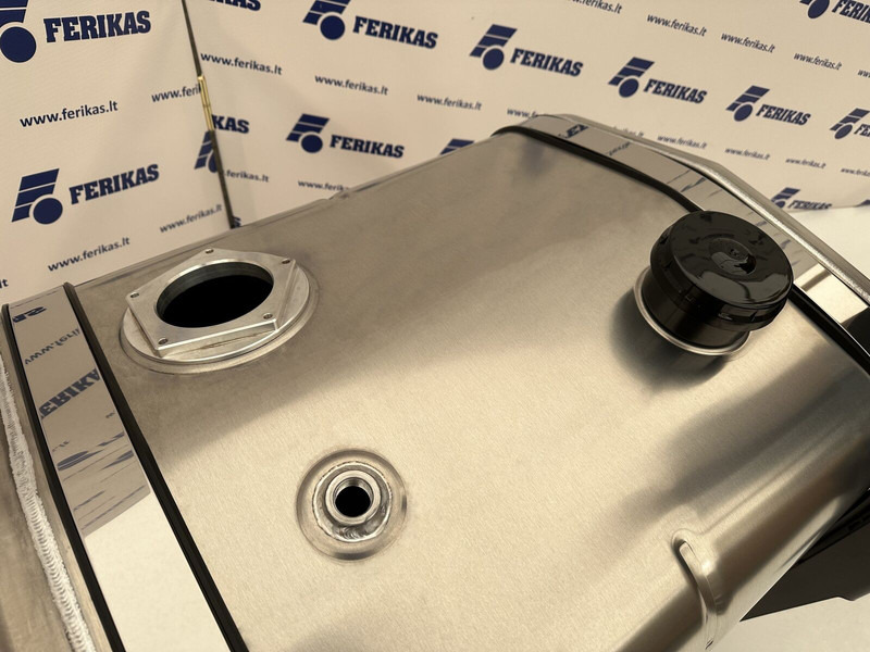 Jaunā Hidrauliskā tvertne - Kravas automašīna Hydraulic aluminum oil tank 250L: foto 6