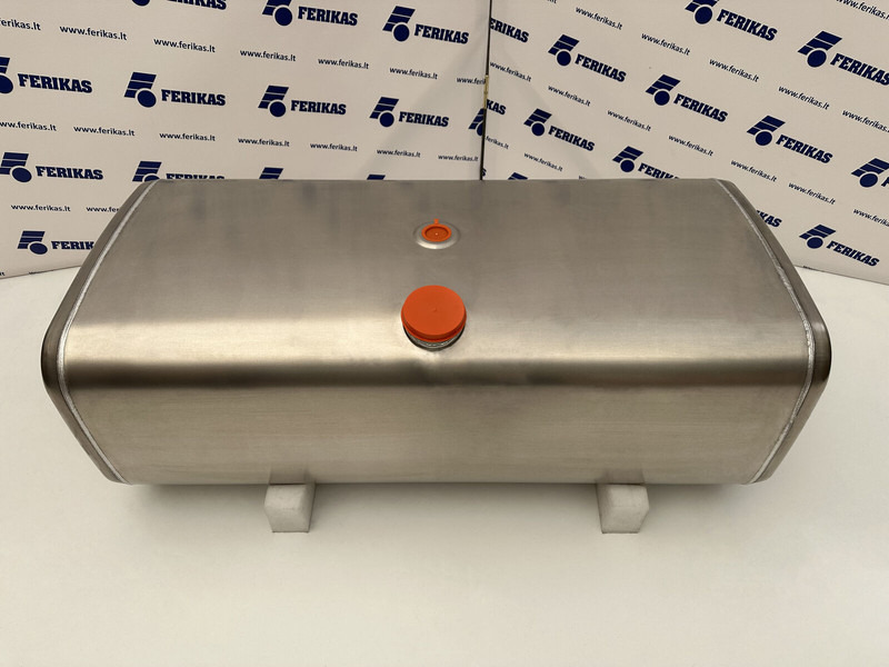 Iveco New aluminum fuel tank 400L - Degvielas tvertne - Kravas automašīna: foto 1 Iveco New aluminum fuel tank 400L - Degvielas tvertne - Kravas automašīna: foto 1