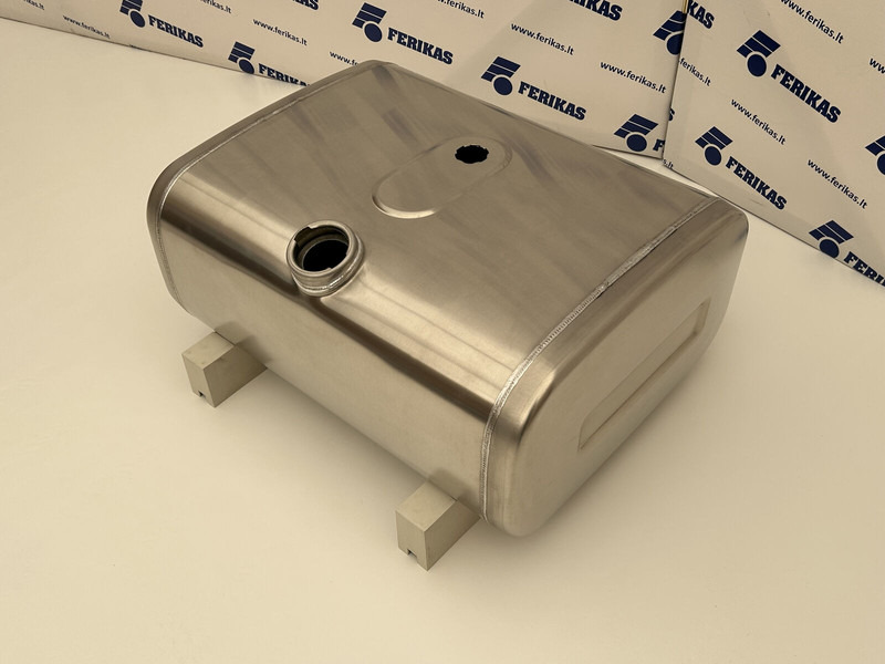 MAN New aluminum fuel tank 150L - Degvielas tvertne - Kravas automašīna: foto 2 MAN New aluminum fuel tank 150L - Degvielas tvertne - Kravas automašīna: foto 2