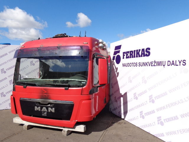 MAN TGA, TGX cabins for sale, BIG stock, few colors - Kabīne un interjers - Kravas automašīna: foto 1 MAN TGA, TGX cabins for sale, BIG stock, few colors - Kabīne un interjers - Kravas automašīna: foto 1