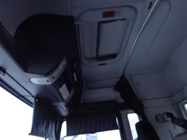 MAN TGS good condition cab ( EUROPE DELIVERY ) - Kabīne un interjers - Kravas automašīna: foto 5 MAN TGS good condition cab ( EUROPE DELIVERY ) - Kabīne un interjers - Kravas automašīna: foto 5