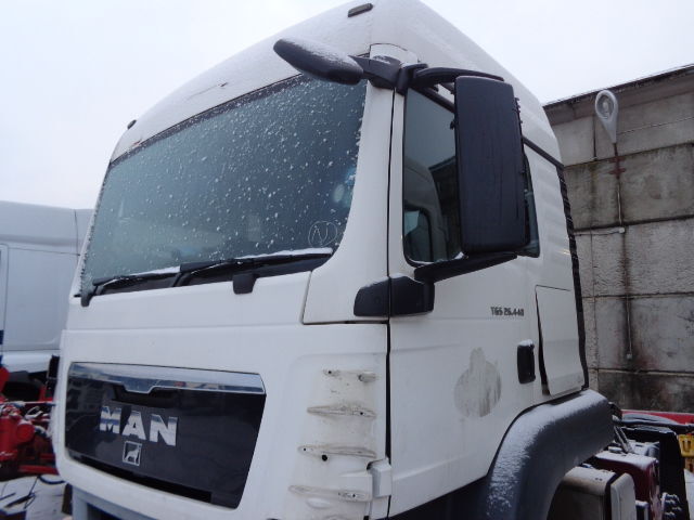 MAN TGS good condition cab ( EUROPE DELIVERY ) - Kabīne un interjers - Kravas automašīna: foto 1 MAN TGS good condition cab ( EUROPE DELIVERY ) - Kabīne un interjers - Kravas automašīna: foto 1