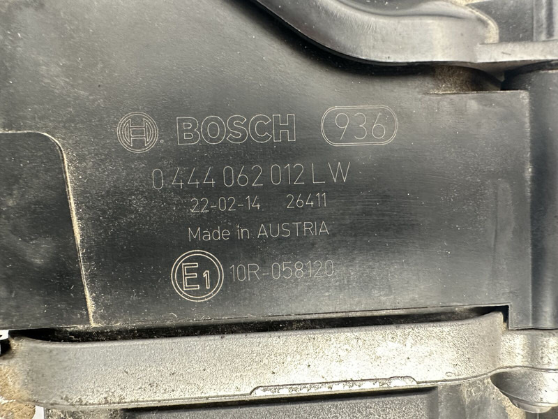 MAN TGX - Izplūdes sistēma - Kravas automašīna: foto 5 MAN TGX - Izplūdes sistēma - Kravas automašīna: foto 5