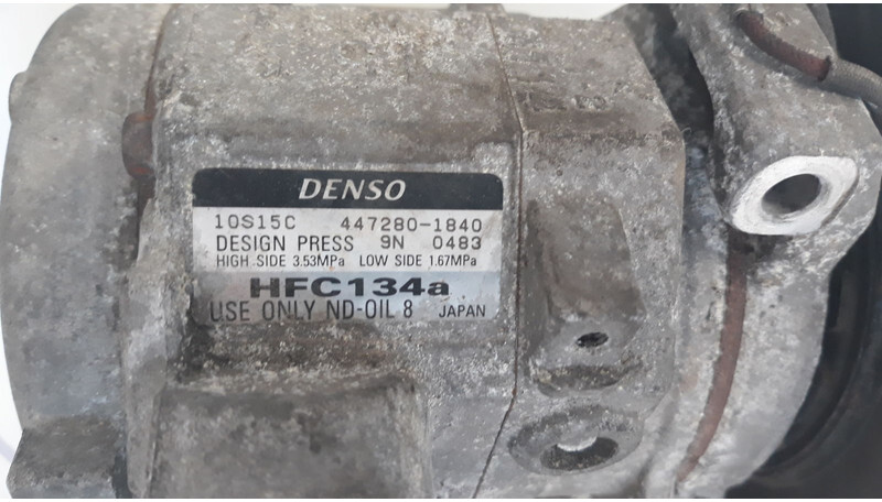 Mercedes-Benz Actros MP4 - Kondicioniera kompresors - Kravas automašīna: foto 3 Mercedes-Benz Actros MP4 - Kondicioniera kompresors - Kravas automašīna: foto 3