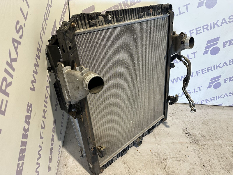 Mercedes-Benz Actros MP4 - Radiators - Kravas automašīna: foto 3 Mercedes-Benz Actros MP4 - Radiators - Kravas automašīna: foto 3