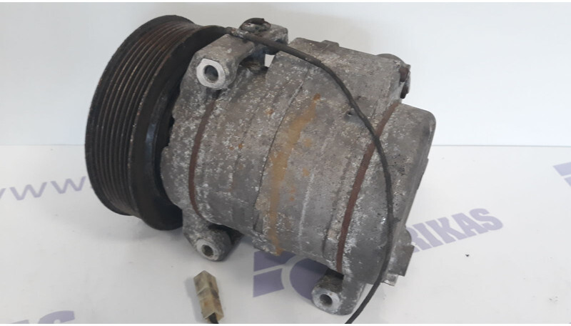 Mercedes-Benz Actros MP4 - Kondicioniera kompresors - Kravas automašīna: foto 5 Mercedes-Benz Actros MP4 - Kondicioniera kompresors - Kravas automašīna: foto 5