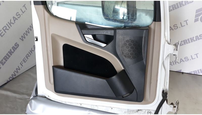 Mercedes-Benz Actros MP4 - Durvis un rezerves daļas - Kravas automašīna: foto 4 Mercedes-Benz Actros MP4 - Durvis un rezerves daļas - Kravas automašīna: foto 4