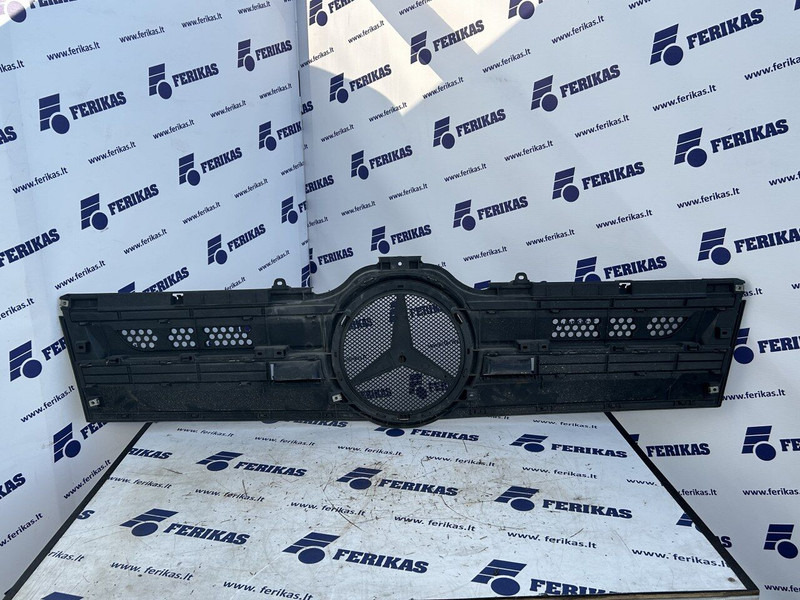 Mercedes-Benz bonnet grill - Motora pārsegs - Kravas automašīna: foto 4 Mercedes-Benz bonnet grill - Motora pārsegs - Kravas automašīna: foto 4