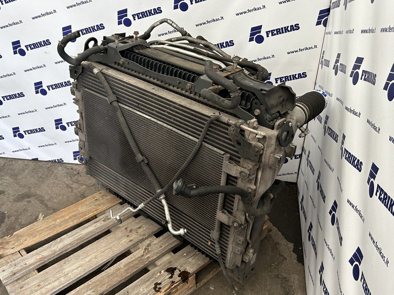 Mercedes-Benz radiators set - Radiators - Kravas automašīna: foto 3 Mercedes-Benz radiators set - Radiators - Kravas automašīna: foto 3