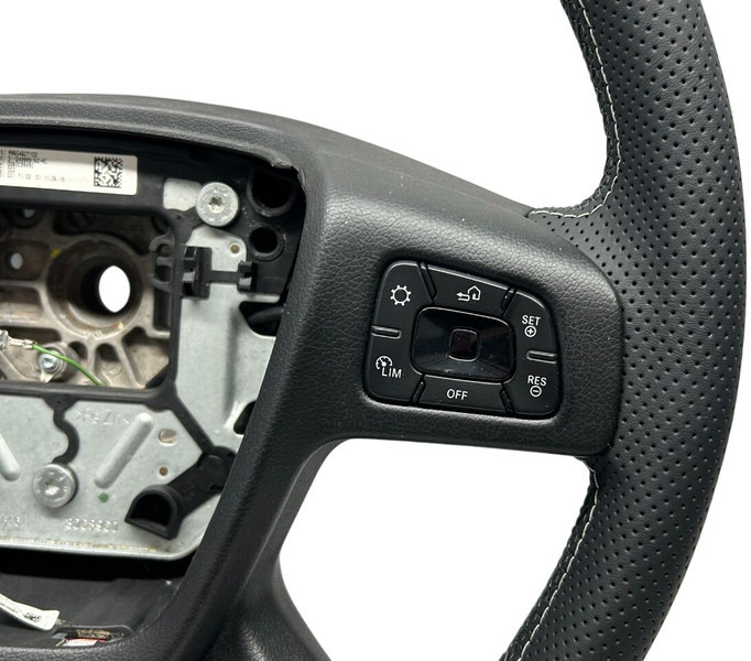 Mercedes-Benz steering wheel, refurbished - Stūre - Kravas automašīna: foto 4 Mercedes-Benz steering wheel, refurbished - Stūre - Kravas automašīna: foto 4