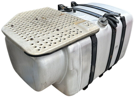 Scania 540L with brackets - Degvielas tvertne - Kravas automašīna: foto 2 Scania 540L with brackets - Degvielas tvertne - Kravas automašīna: foto 2