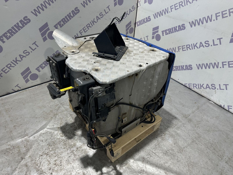 Scania R450 exhaust catalyst - Katalizators - Kravas automašīna: foto 1 Scania R450 exhaust catalyst - Katalizators - Kravas automašīna: foto 1