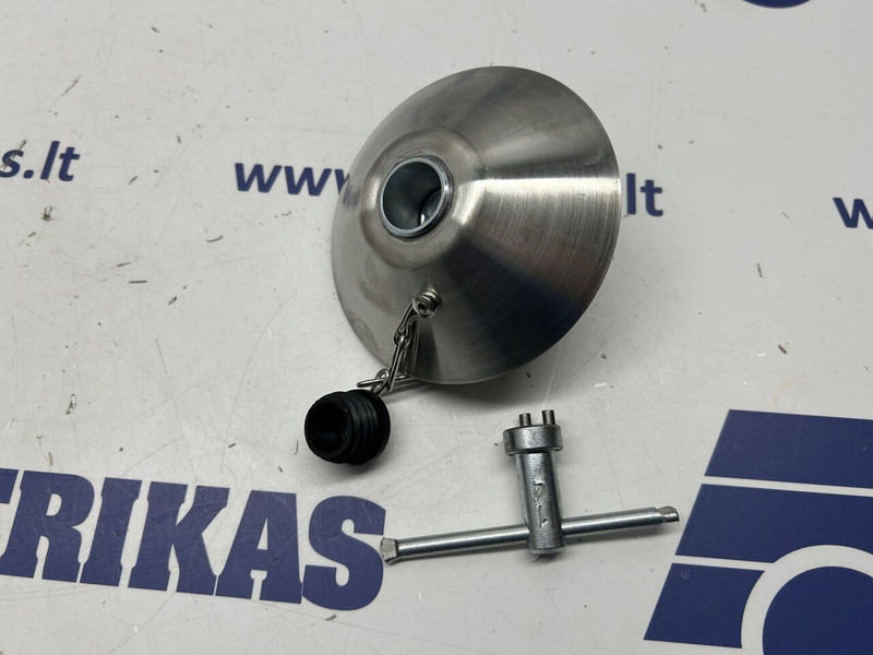 Universal fuel tank anti-theft protection, 100mm - Degvielas sistēma - Kravas automašīna: foto 1 Universal fuel tank anti-theft protection, 100mm - Degvielas sistēma - Kravas automašīna: foto 1